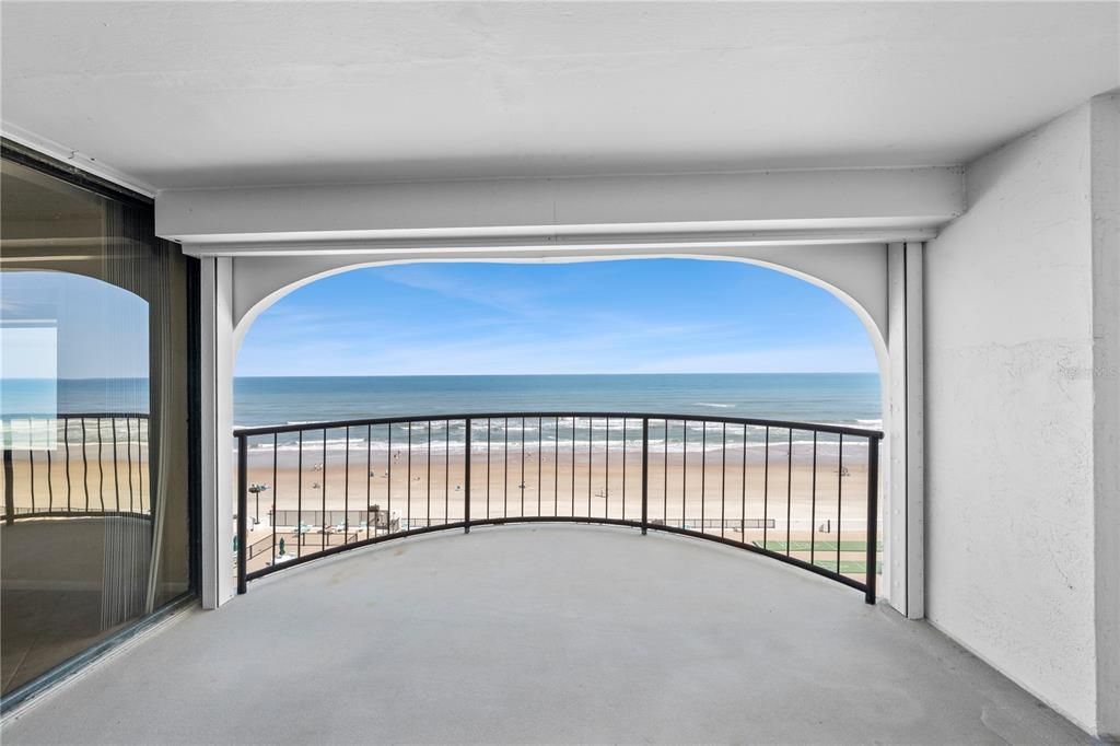 For Sale: $369,000 (2 beds, 2 baths, 1700 Square Feet)