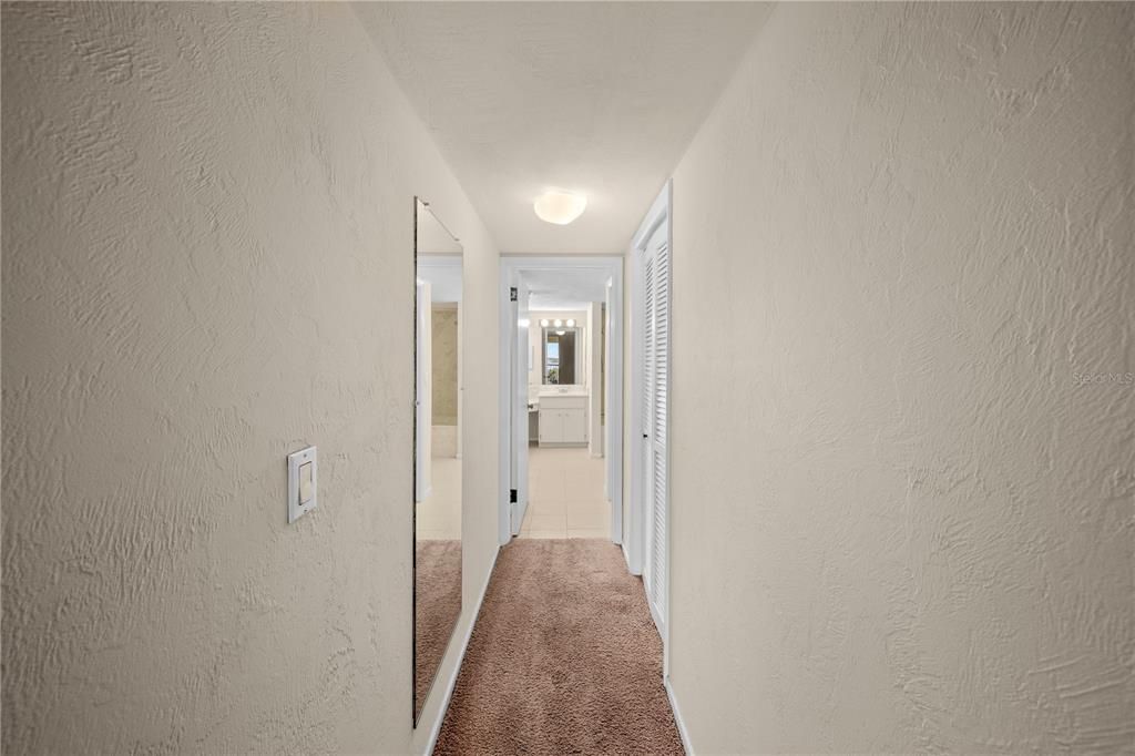 For Sale: $369,000 (2 beds, 2 baths, 1700 Square Feet)