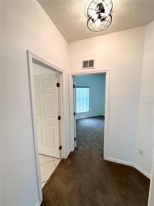 En Venta: $374,999 (4 camas, 2 baños, 2250 Pies cuadrados)