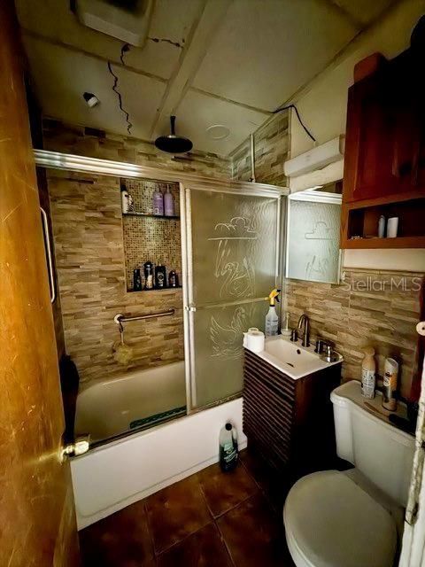 На продажу: $220,000 (2 спален, 1 ванн, 943 Квадратных фут)