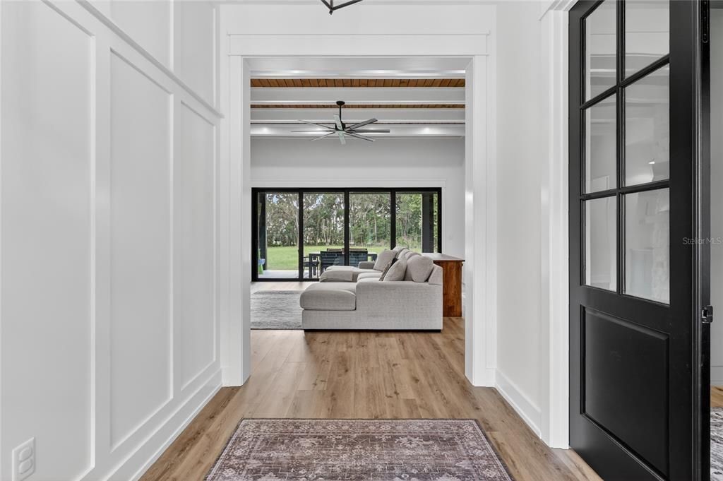 En Venta: $1,195,000 (4 camas, 3 baños, 2954 Pies cuadrados)