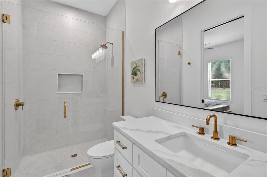 En Venta: $1,195,000 (4 camas, 3 baños, 2954 Pies cuadrados)