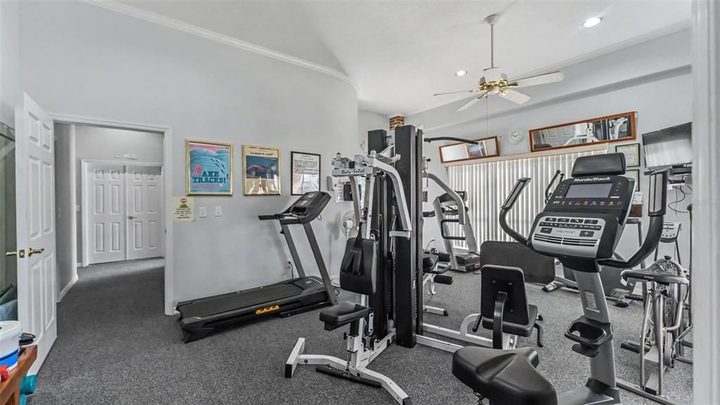 En Venta: $279,900 (2 camas, 2 baños, 1812 Pies cuadrados)