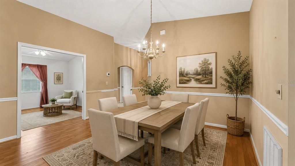 En Venta: $279,900 (2 camas, 2 baños, 1812 Pies cuadrados)