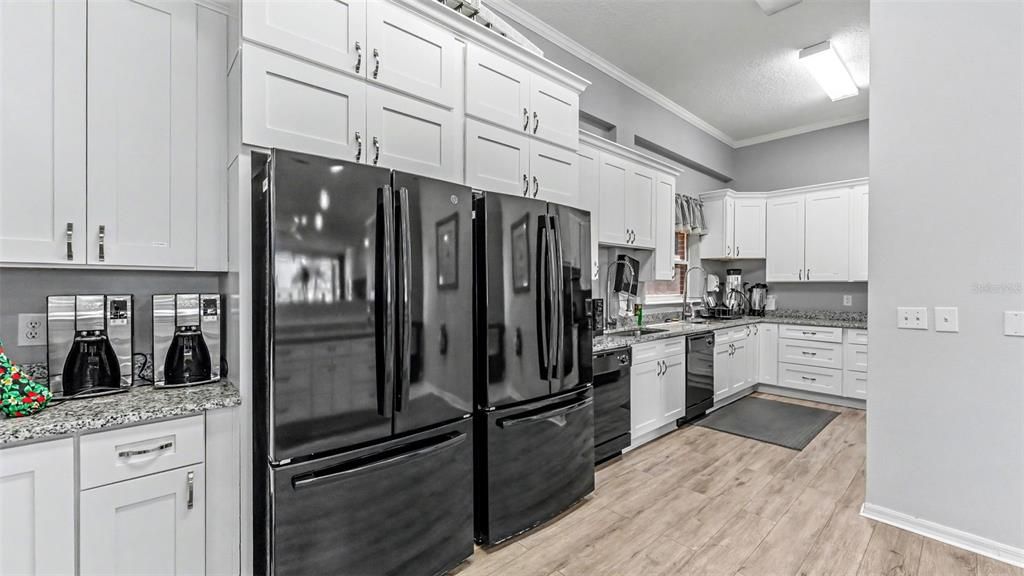 En Venta: $279,900 (2 camas, 2 baños, 1812 Pies cuadrados)