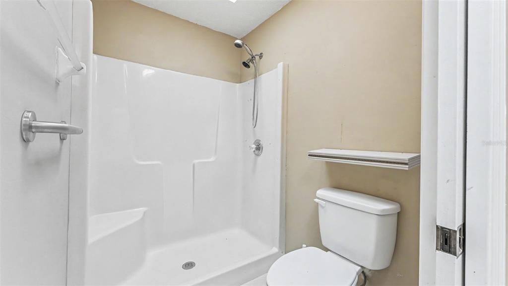 En Venta: $279,900 (2 camas, 2 baños, 1812 Pies cuadrados)