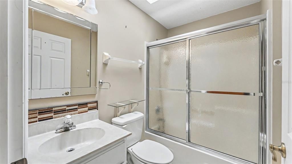 En Venta: $279,900 (2 camas, 2 baños, 1812 Pies cuadrados)