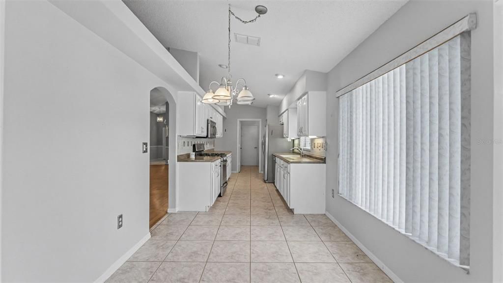 En Venta: $279,900 (2 camas, 2 baños, 1812 Pies cuadrados)