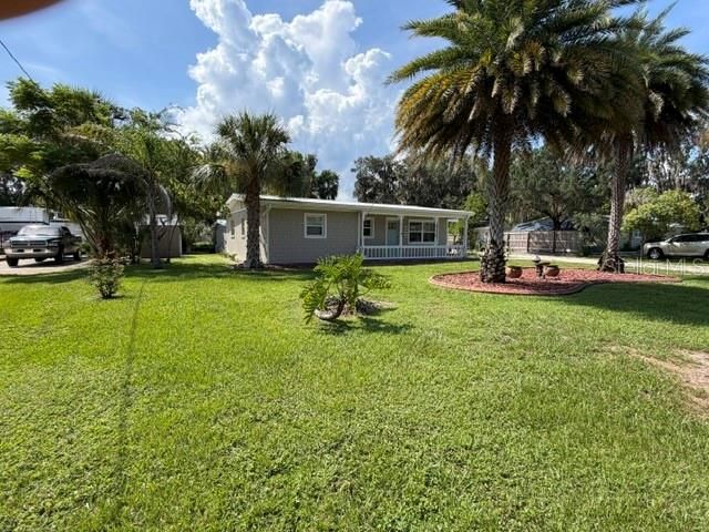Active With Contract: $540,000 (3 beds, 1 baths, 1227 Square Feet)