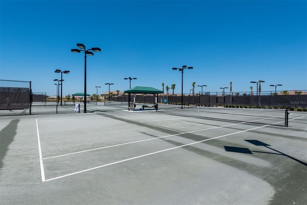 For Rent: $5,200 (2 beds, 2 baths, 1142 Square Feet)