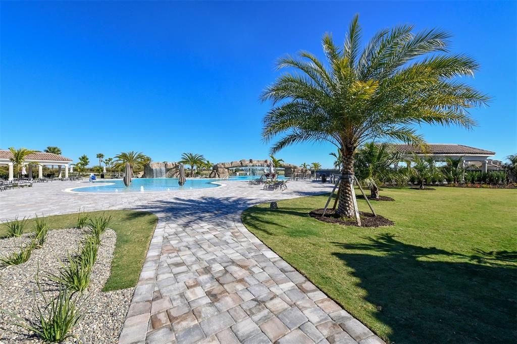 For Rent: $5,200 (2 beds, 2 baths, 1142 Square Feet)