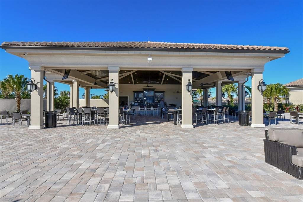 For Rent: $5,200 (2 beds, 2 baths, 1142 Square Feet)