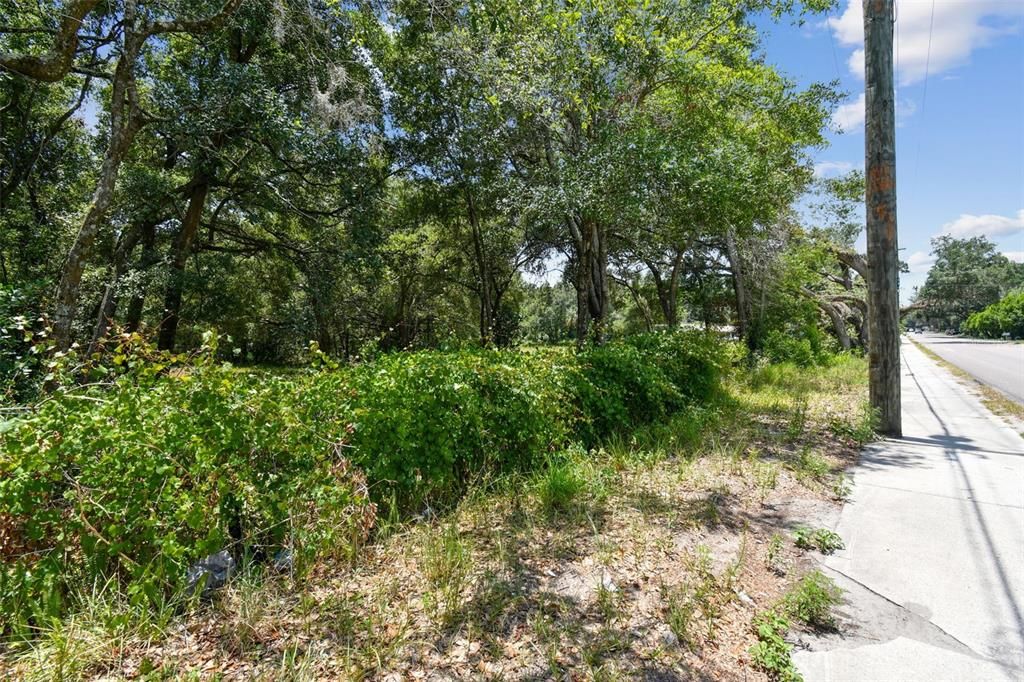 На продажу: $499,000 (3.63 acres)