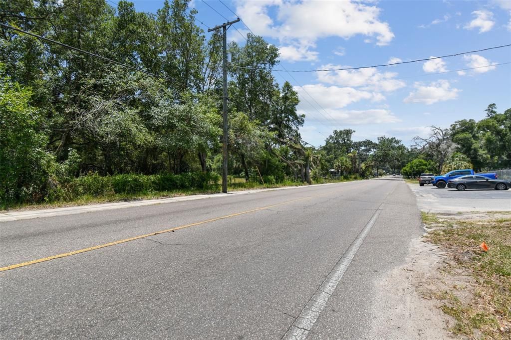 На продажу: $499,000 (3.63 acres)