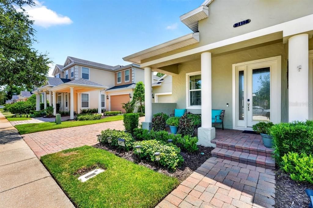 En Venta: $439,900 (2 camas, 2 baños, 1950 Pies cuadrados)
