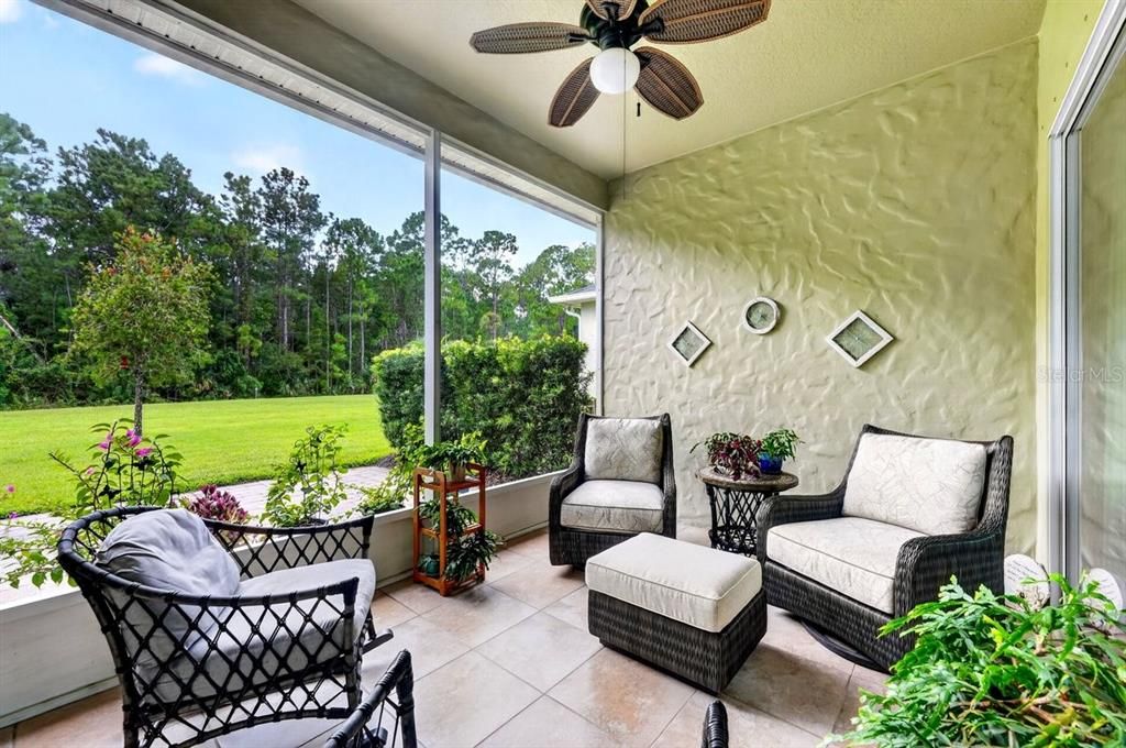 En Venta: $439,900 (2 camas, 2 baños, 1950 Pies cuadrados)