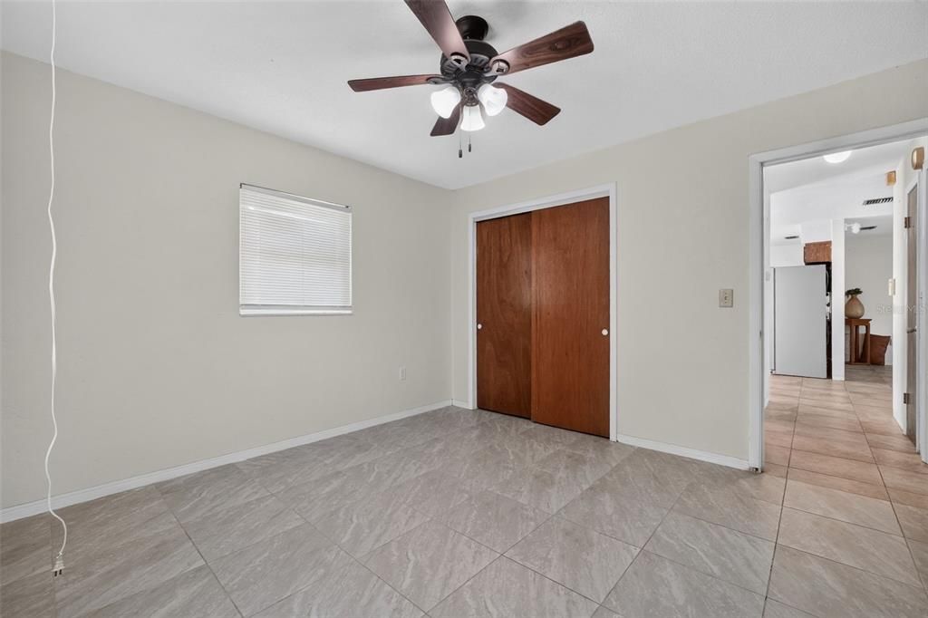 For Sale: $375,000 (2 beds, 2 baths, 1014 Square Feet)