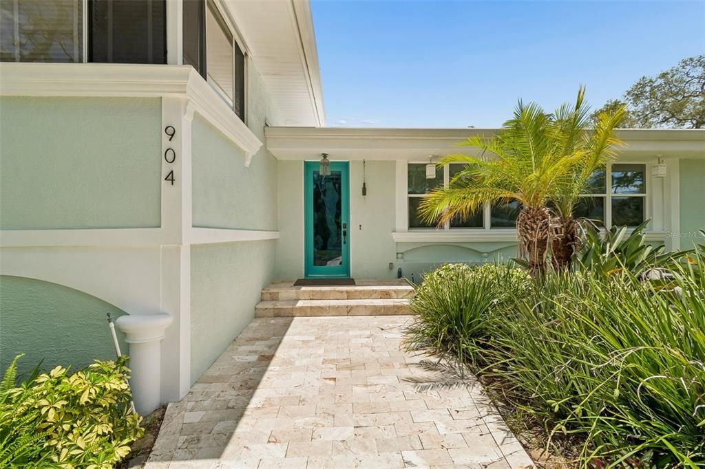 En Venta: $1,250,000 (4 camas, 2 baños, 2338 Pies cuadrados)