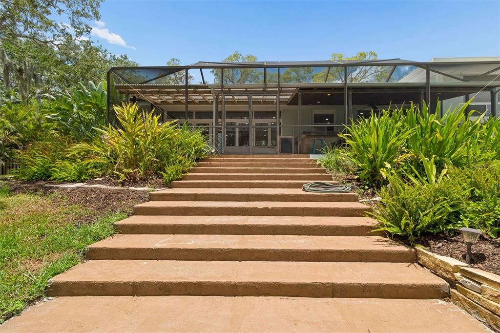 En Venta: $1,250,000 (4 camas, 2 baños, 2338 Pies cuadrados)
