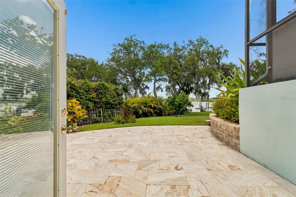 En Venta: $1,250,000 (4 camas, 2 baños, 2338 Pies cuadrados)