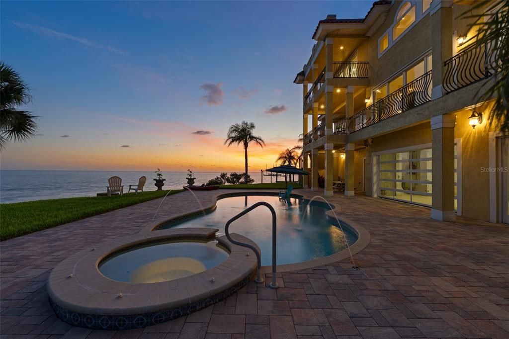 For Sale: $2,775,000 (4 beds, 4 baths, 4816 Square Feet)