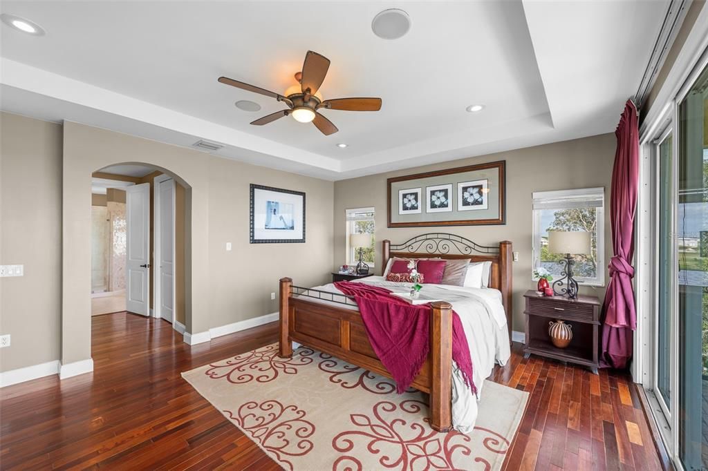 For Sale: $2,775,000 (4 beds, 4 baths, 4816 Square Feet)