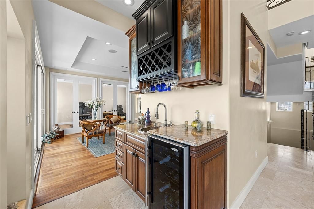 For Sale: $2,775,000 (4 beds, 4 baths, 4816 Square Feet)