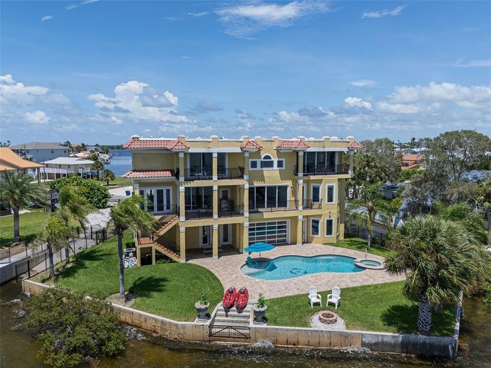 For Sale: $2,775,000 (4 beds, 4 baths, 4816 Square Feet)
