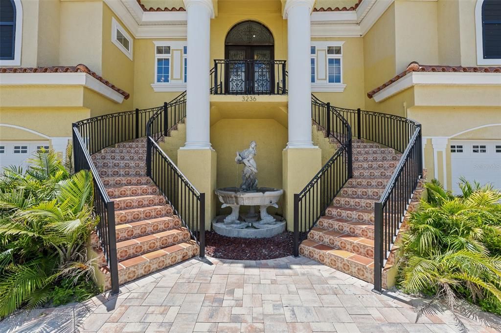 For Sale: $2,775,000 (4 beds, 4 baths, 4816 Square Feet)