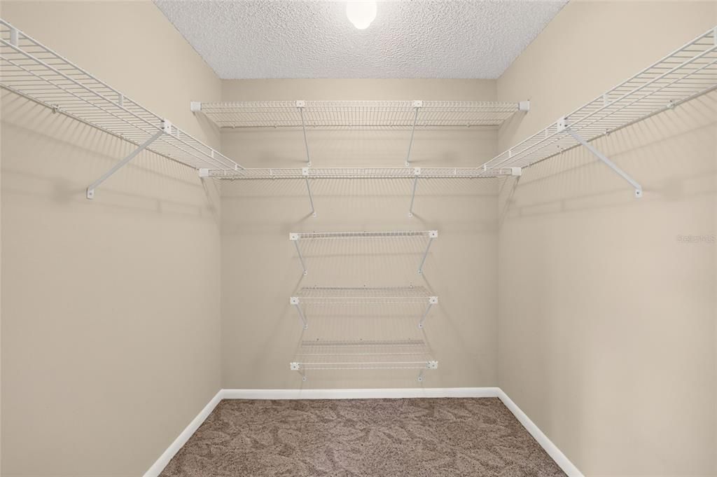 For Sale: $149,999 (2 beds, 2 baths, 1503 Square Feet)