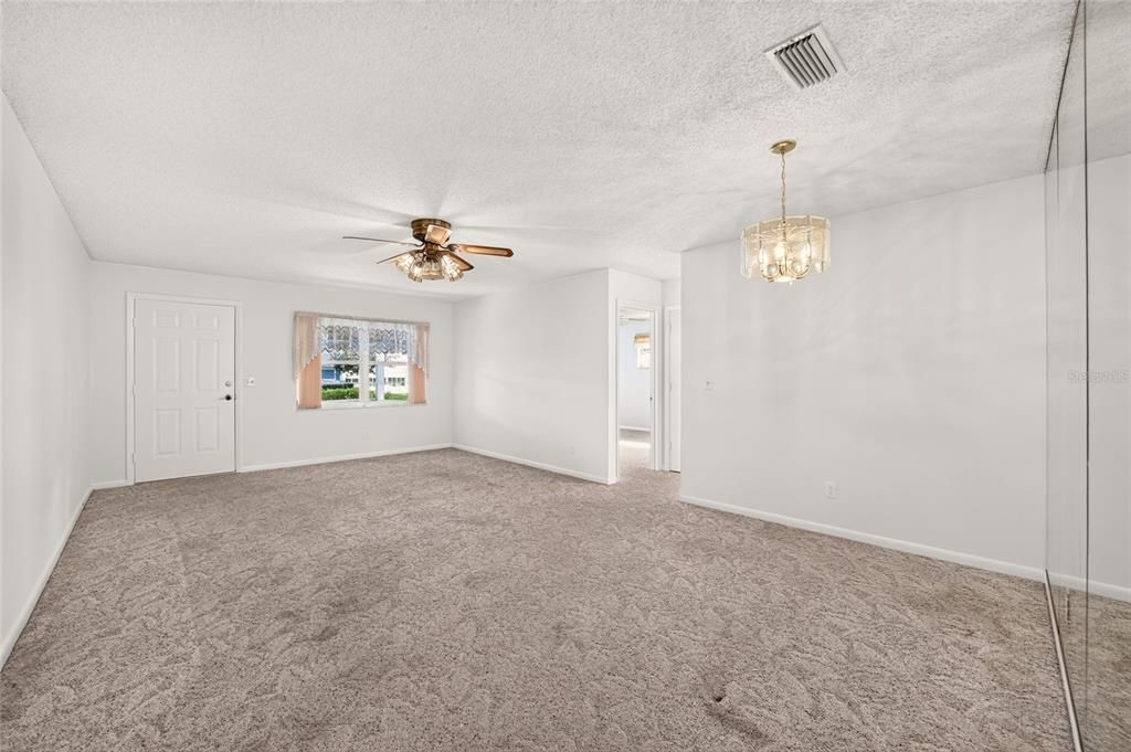 For Sale: $149,999 (2 beds, 2 baths, 1503 Square Feet)