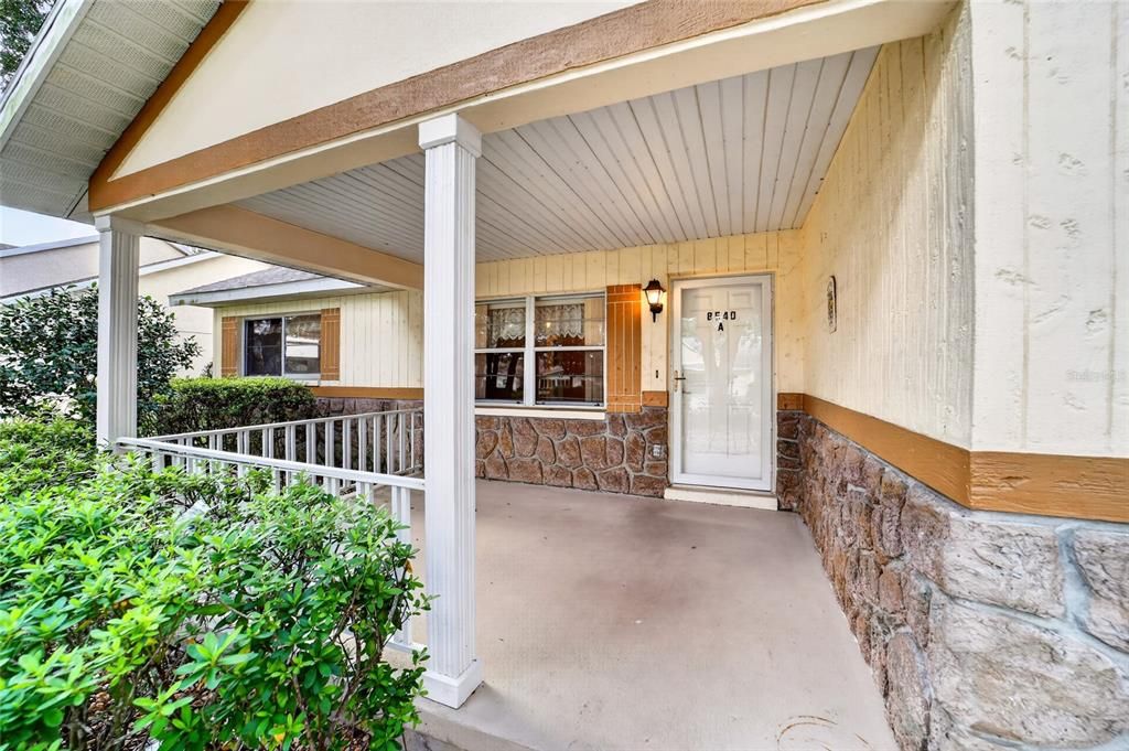 For Sale: $149,999 (2 beds, 2 baths, 1503 Square Feet)