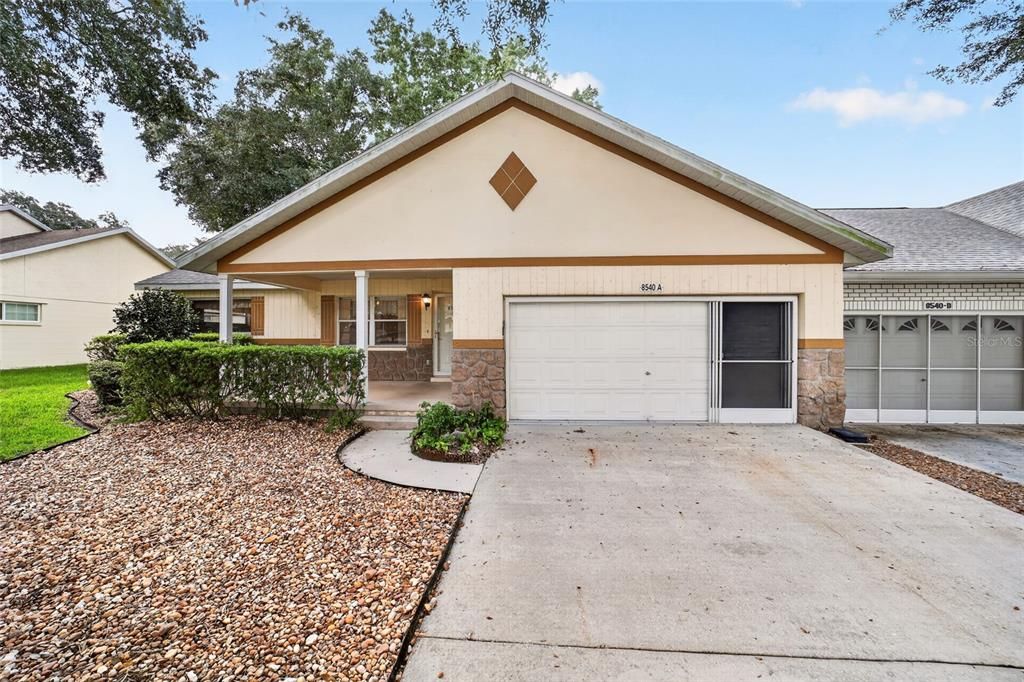 For Sale: $149,999 (2 beds, 2 baths, 1503 Square Feet)