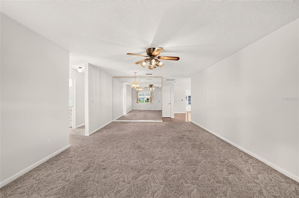 For Sale: $149,999 (2 beds, 2 baths, 1503 Square Feet)