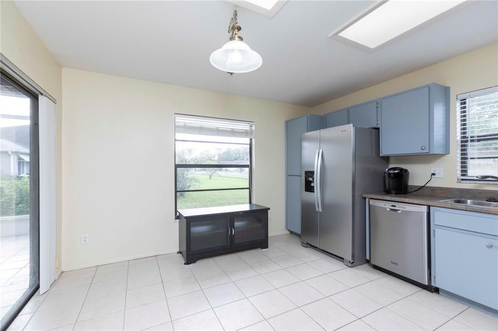 En Venta: $275,000 (3 camas, 2 baños, 1545 Pies cuadrados)