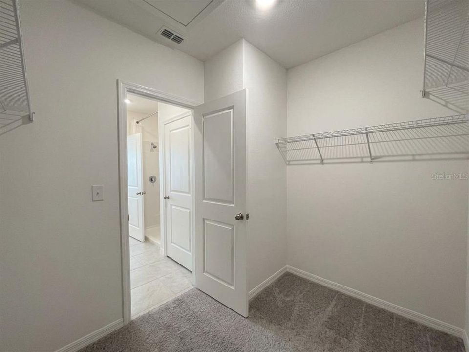 For Rent: $2,300 (4 beds, 2 baths, 2123 Square Feet)