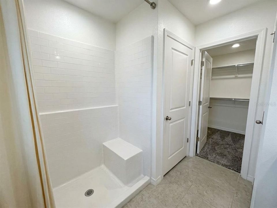 For Rent: $2,300 (4 beds, 2 baths, 2123 Square Feet)
