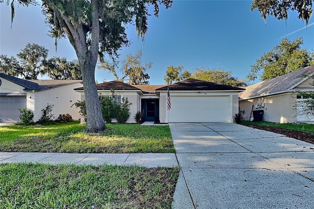 For Rent: $2,259 (3 beds, 2 baths, 1488 Square Feet)