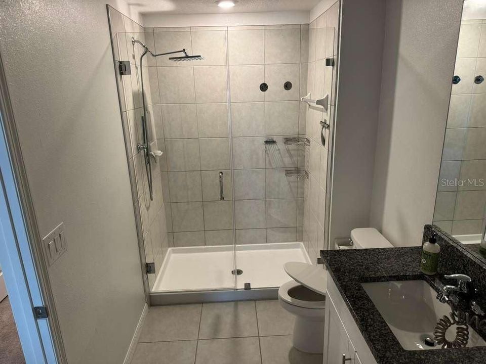 На продажу: $299,900 (3 спален, 2 ванн, 1634 Квадратных фут)