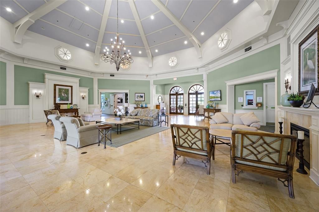На продажу: $375,000 (2 спален, 2 ванн, 1677 Квадратных фут)