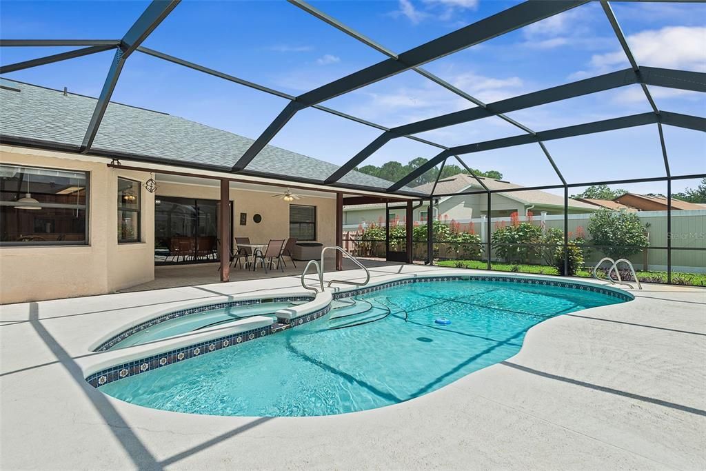 For Sale: $359,900 (3 beds, 2 baths, 1812 Square Feet)
