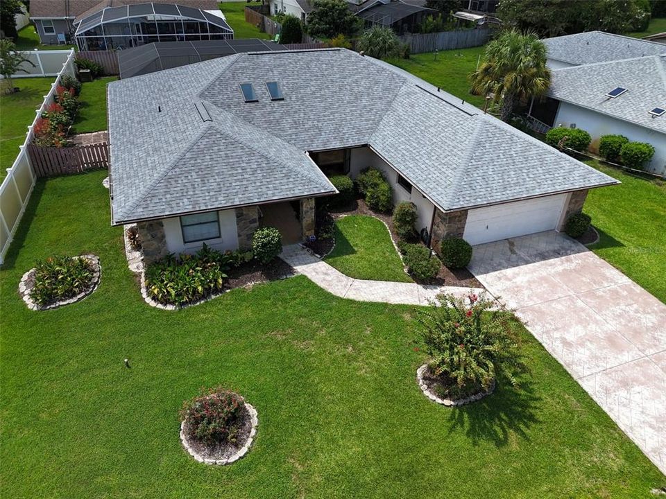 For Sale: $359,900 (3 beds, 2 baths, 1812 Square Feet)