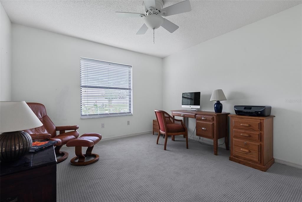 For Sale: $359,900 (3 beds, 2 baths, 1812 Square Feet)