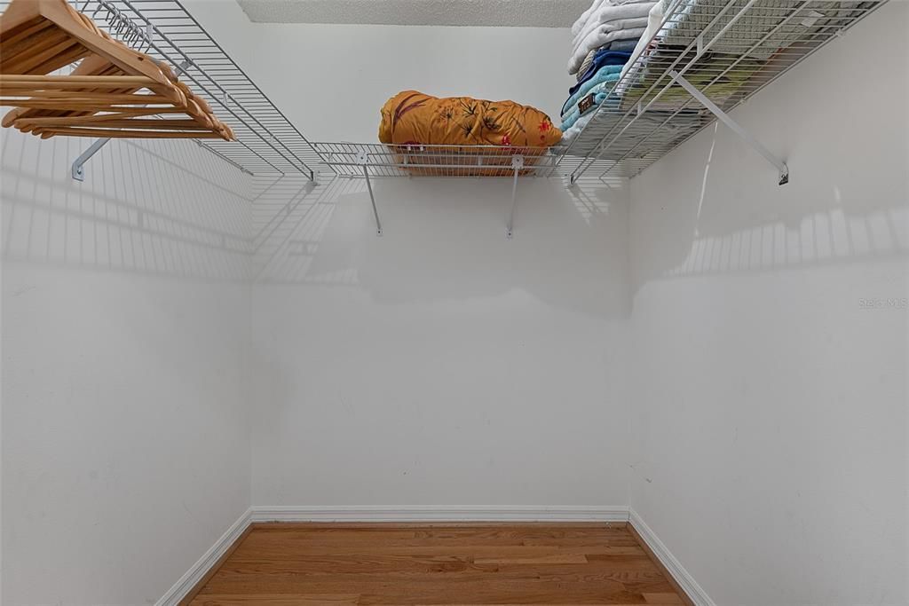 For Sale: $359,900 (3 beds, 2 baths, 1812 Square Feet)