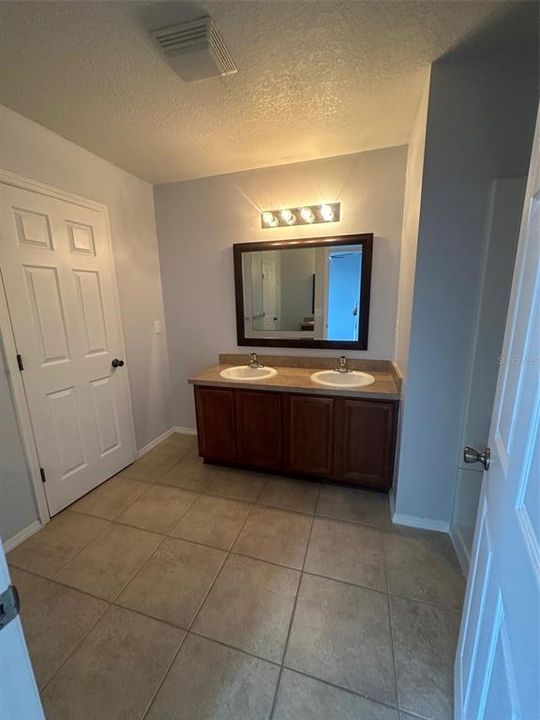 For Rent: $1,965 (3 beds, 2 baths, 1665 Square Feet)