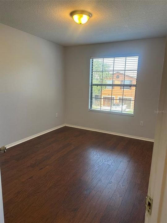 For Rent: $1,965 (3 beds, 2 baths, 1665 Square Feet)