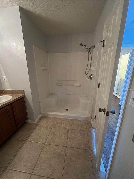For Rent: $1,965 (3 beds, 2 baths, 1665 Square Feet)