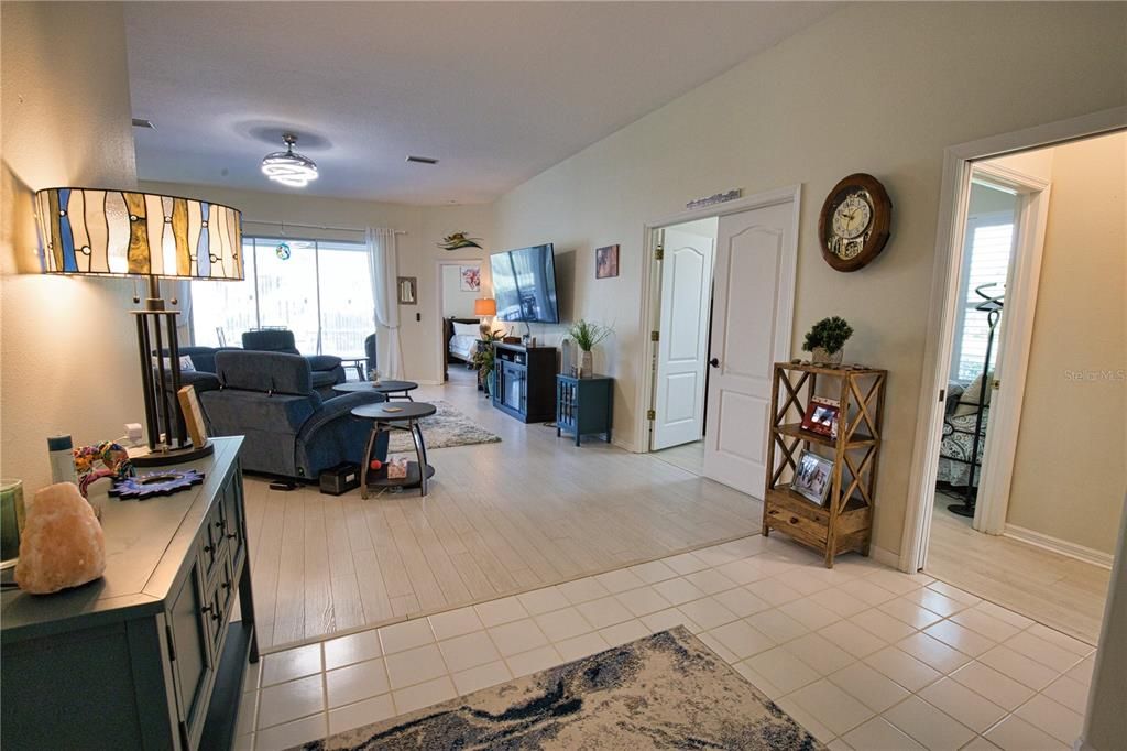 For Rent: $2,650 (3 beds, 2 baths, 1635 Square Feet)