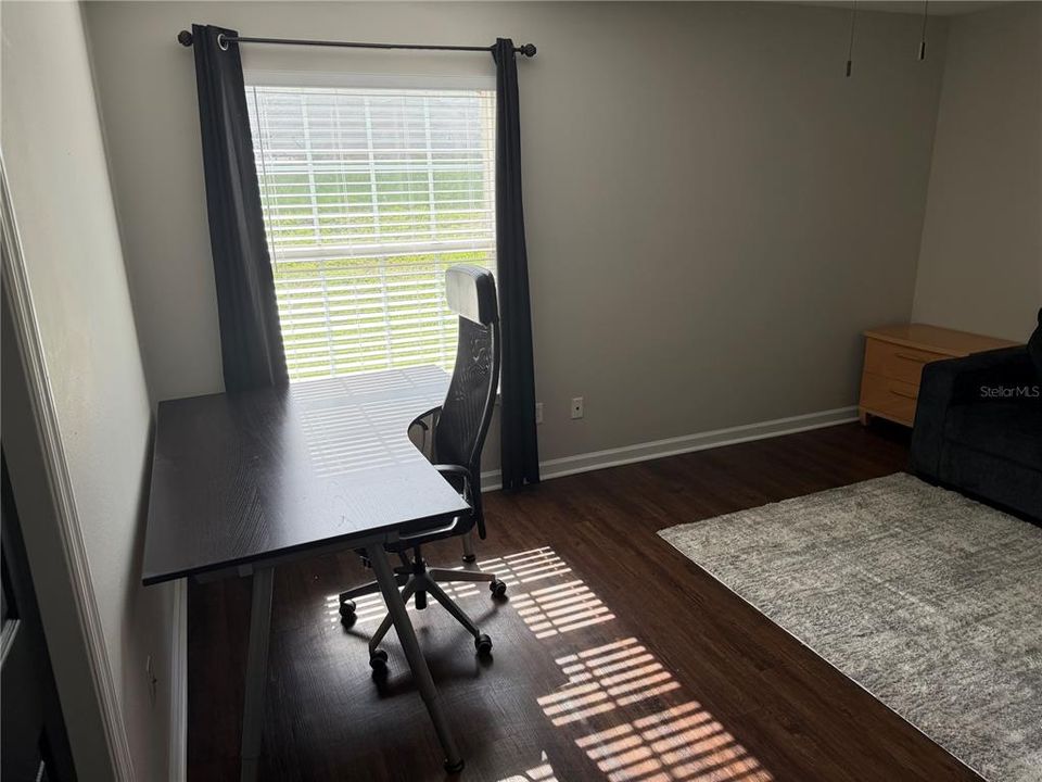 For Rent: $780 (3 beds, 3 baths, 1344 Square Feet)