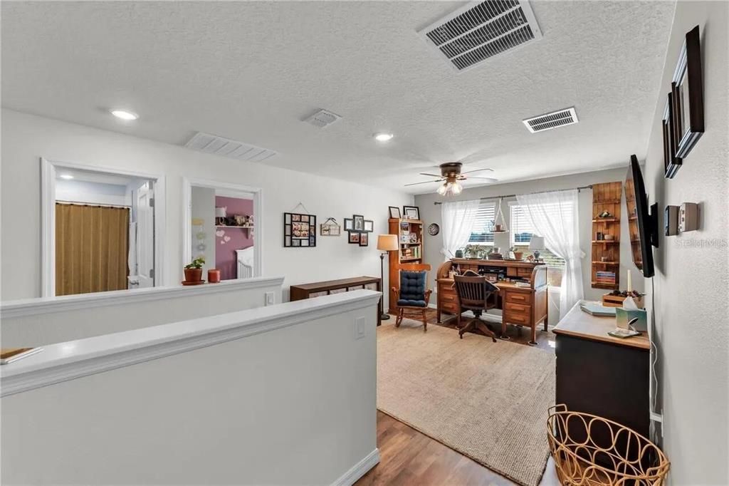 For Sale: $389,700 (4 beds, 2 baths, 2338 Square Feet)